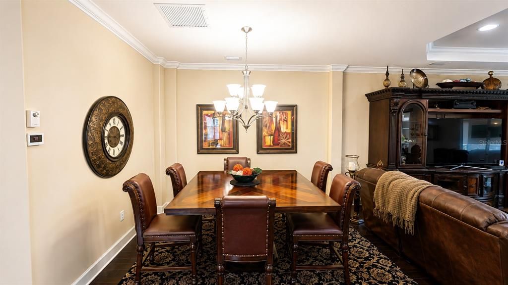 For Rent: $8,500 (3 beds, 3 baths, 2270 Square Feet)