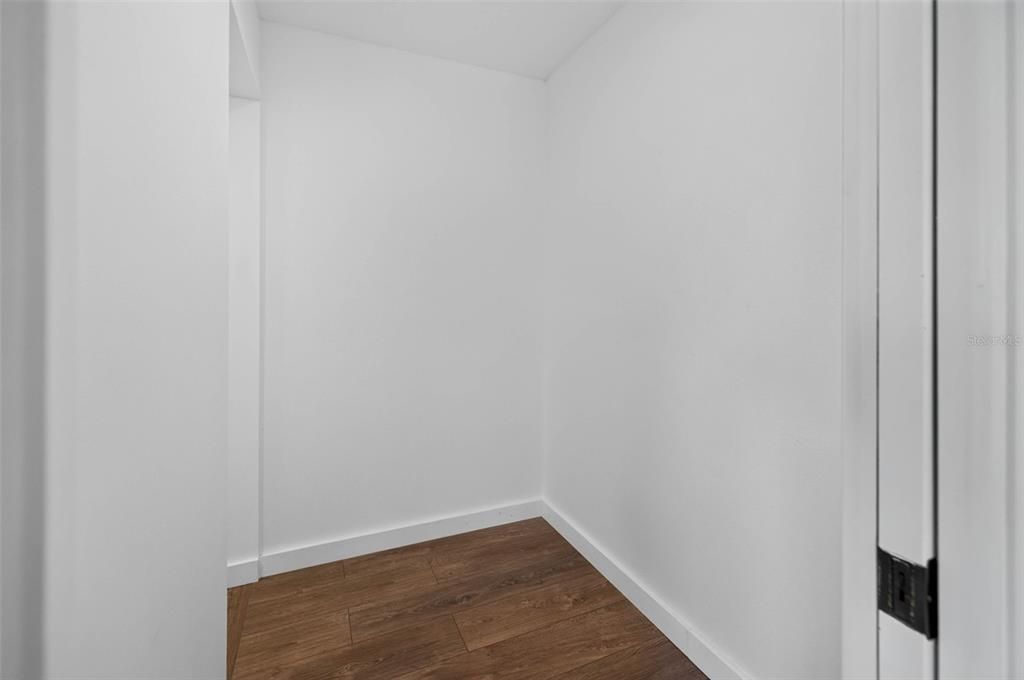En Venta: $798,000 (4 camas, 3 baños, 2088 Pies cuadrados)