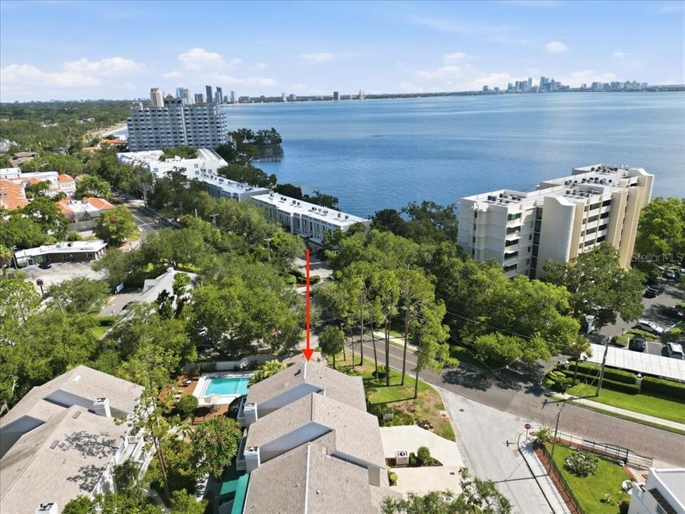 На продажу: $589,900 (3 спален, 2 ванн, 1564 Квадратных фут)