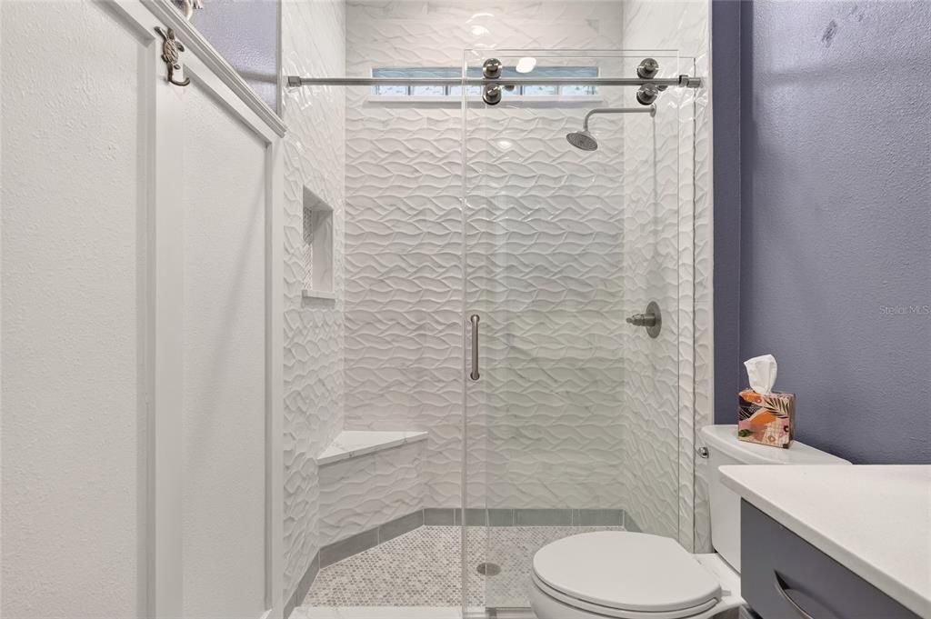 For Sale: $388,000 (3 beds, 2 baths, 1959 Square Feet)