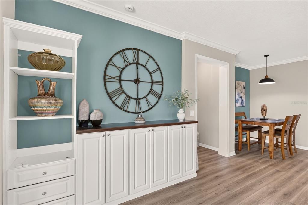 For Sale: $388,000 (3 beds, 2 baths, 1959 Square Feet)