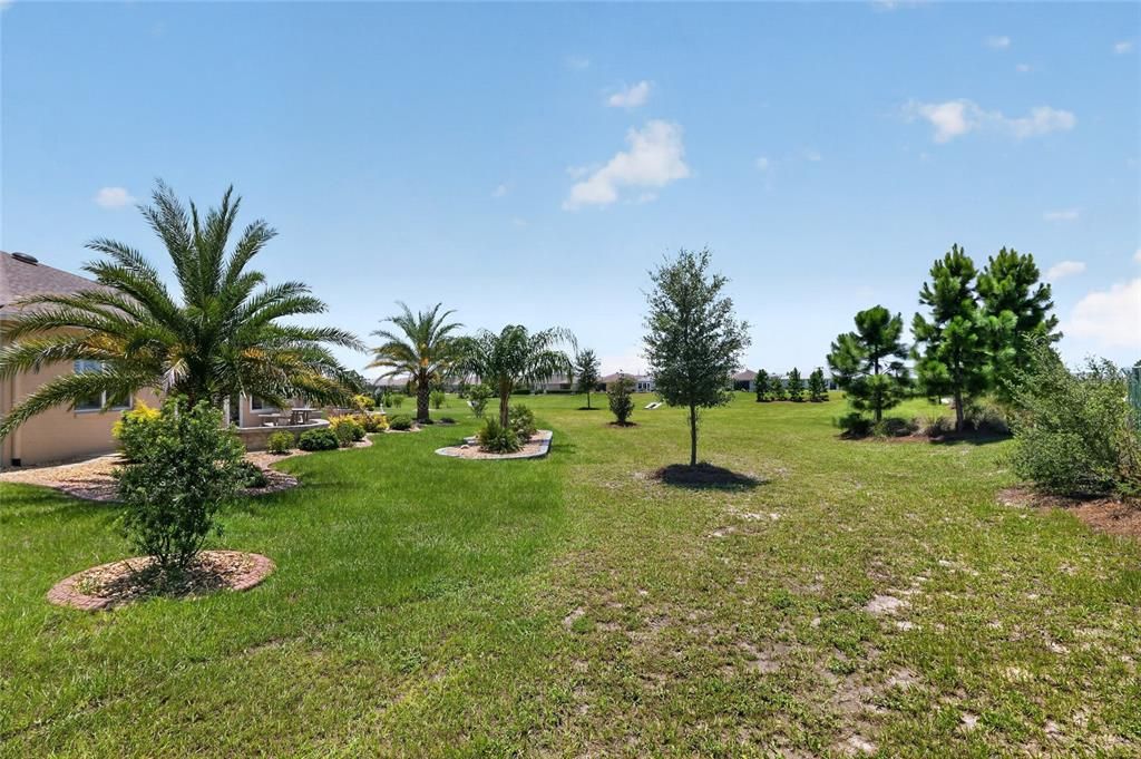 For Sale: $388,000 (3 beds, 2 baths, 1959 Square Feet)
