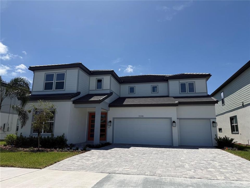 Recently Sold: $806,050 (4 beds, 3 baths, 4272 Square Feet)