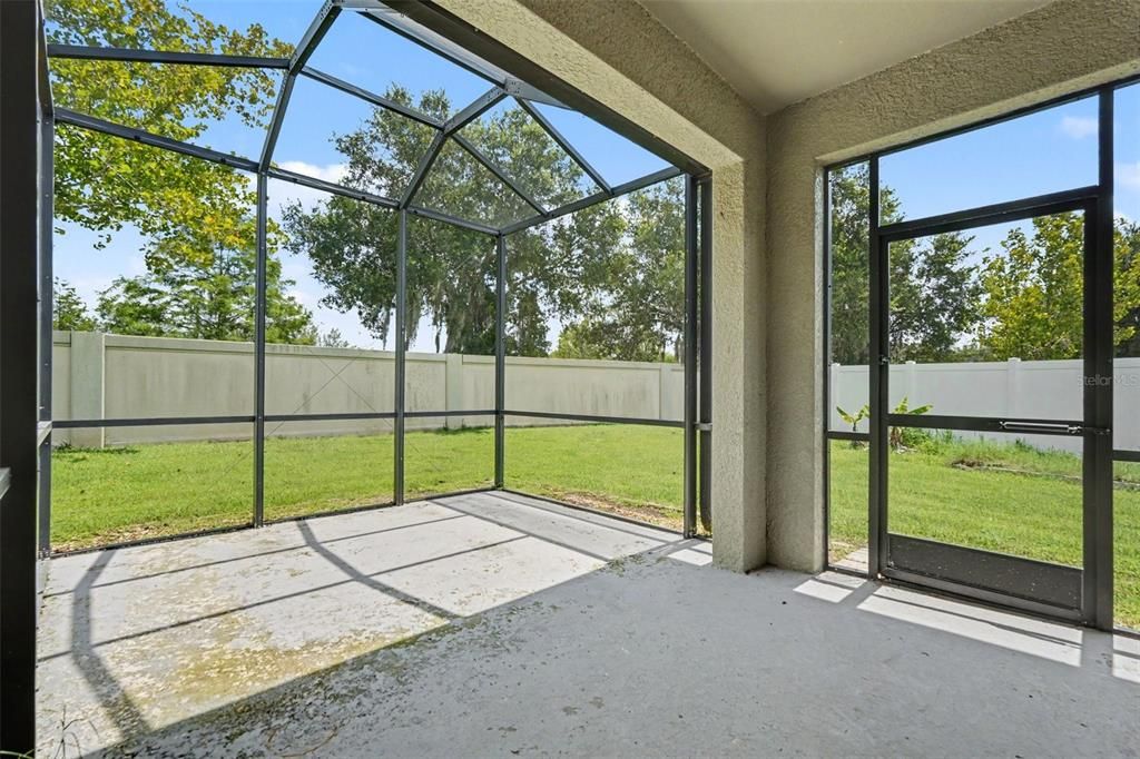 En Venta: $369,900 (4 camas, 2 baños, 2546 Pies cuadrados)