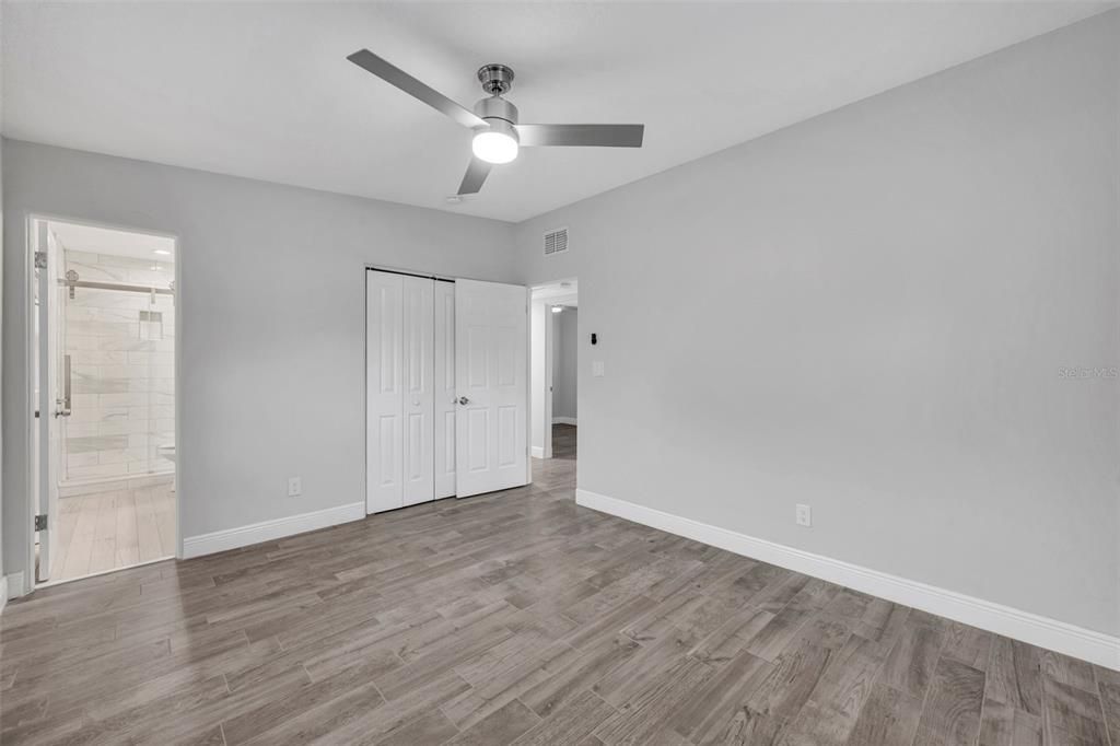 For Rent: $3,400 (4 beds, 3 baths, 1430 Square Feet)