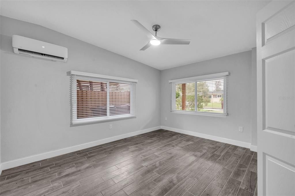 For Rent: $3,400 (4 beds, 3 baths, 1430 Square Feet)