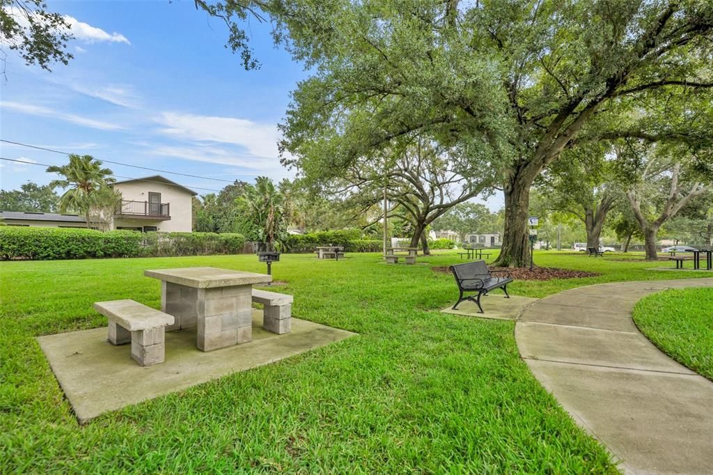 For Rent: $3,400 (4 beds, 3 baths, 1430 Square Feet)