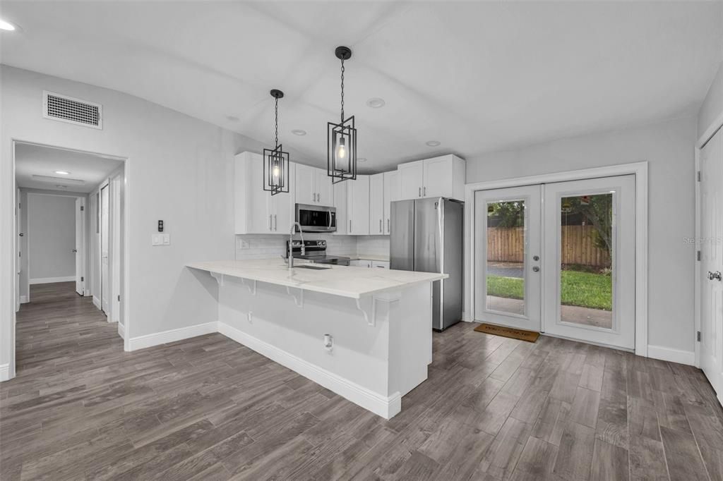 For Rent: $3,400 (4 beds, 3 baths, 1430 Square Feet)
