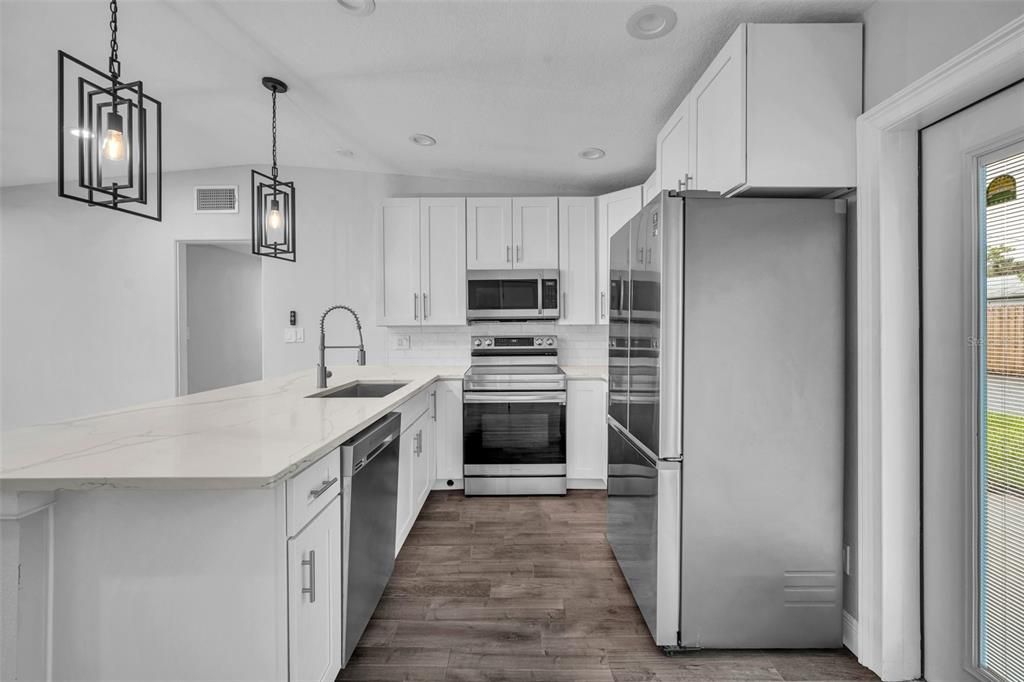 For Rent: $3,400 (4 beds, 3 baths, 1430 Square Feet)
