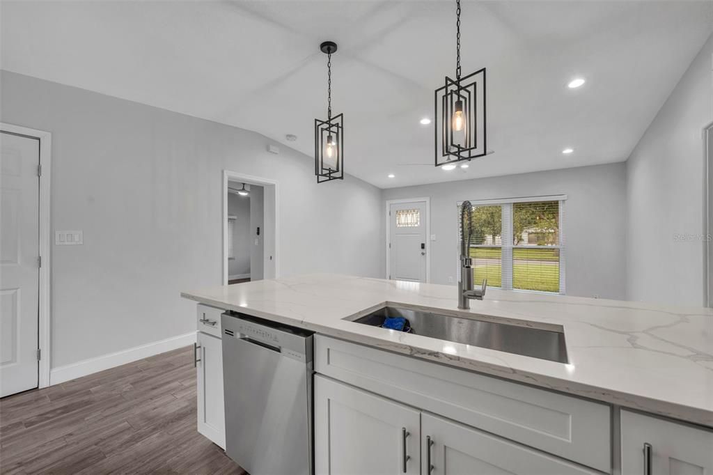 For Rent: $3,400 (4 beds, 3 baths, 1430 Square Feet)