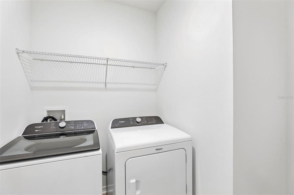 Active With Contract: $294,890 (4 beds, 2 baths, 1687 Square Feet)