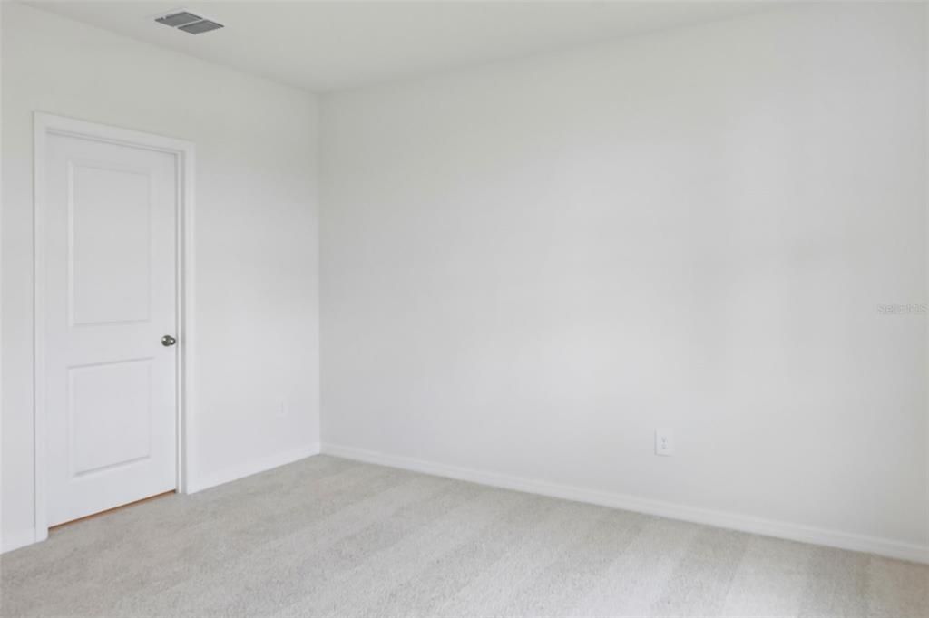 Active With Contract: $294,890 (4 beds, 2 baths, 1687 Square Feet)