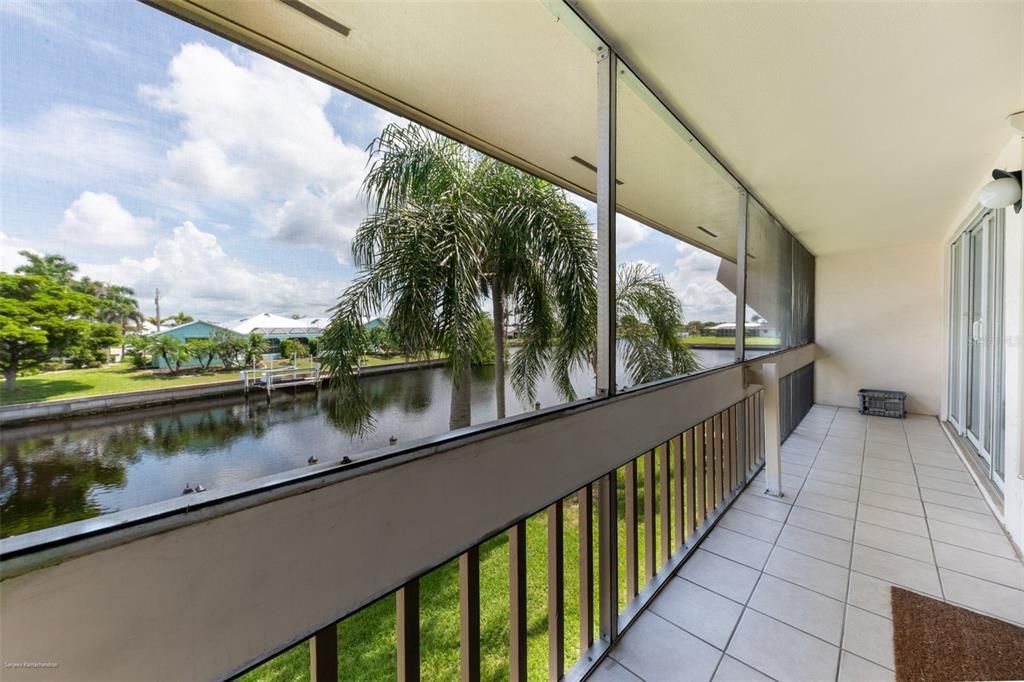 For Rent: $1,650 (2 beds, 2 baths, 1114 Square Feet)