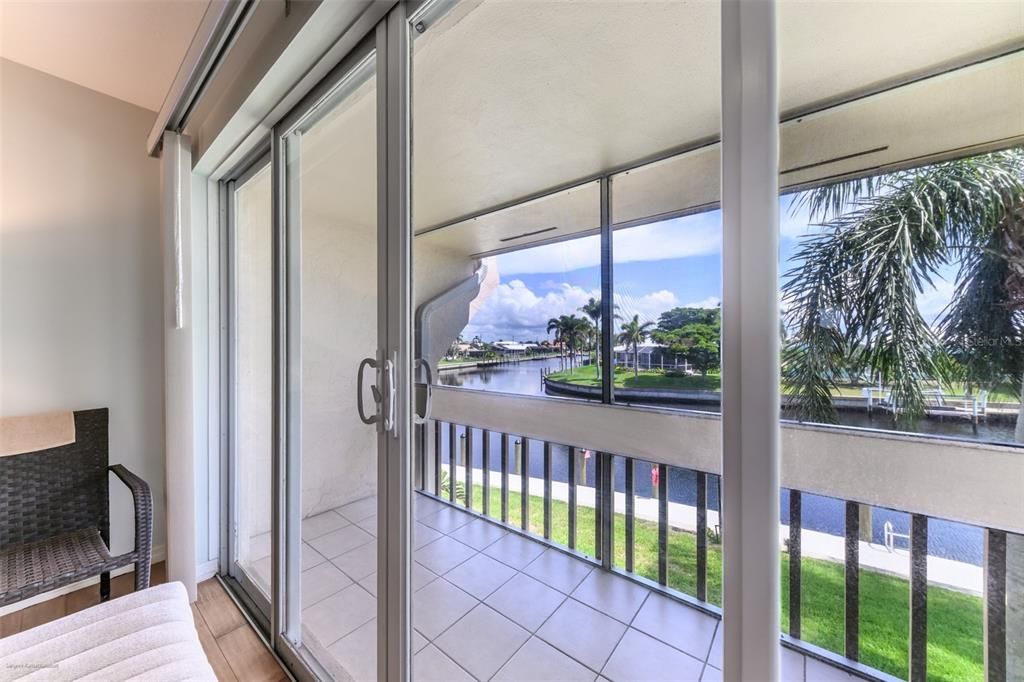 For Rent: $1,650 (2 beds, 2 baths, 1114 Square Feet)