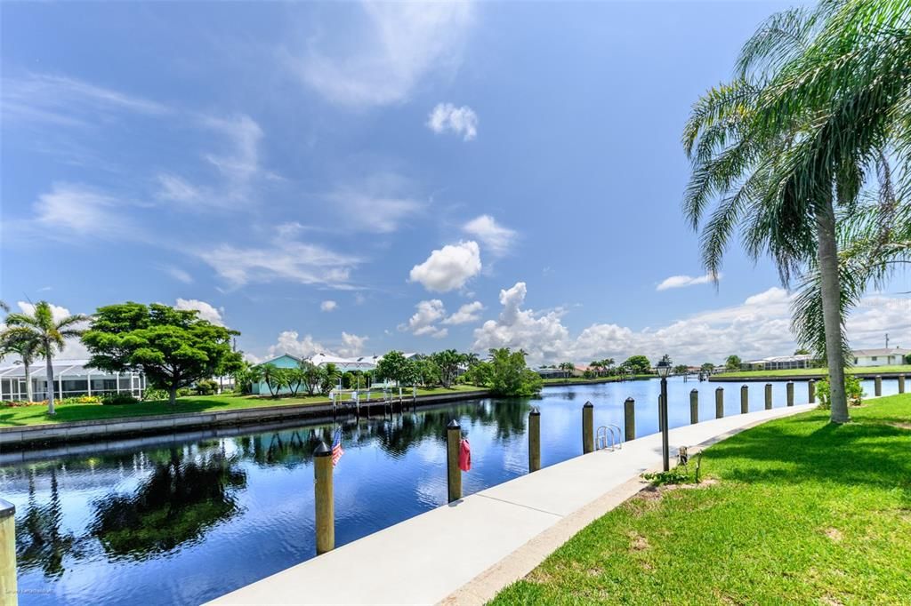 For Rent: $1,650 (2 beds, 2 baths, 1114 Square Feet)