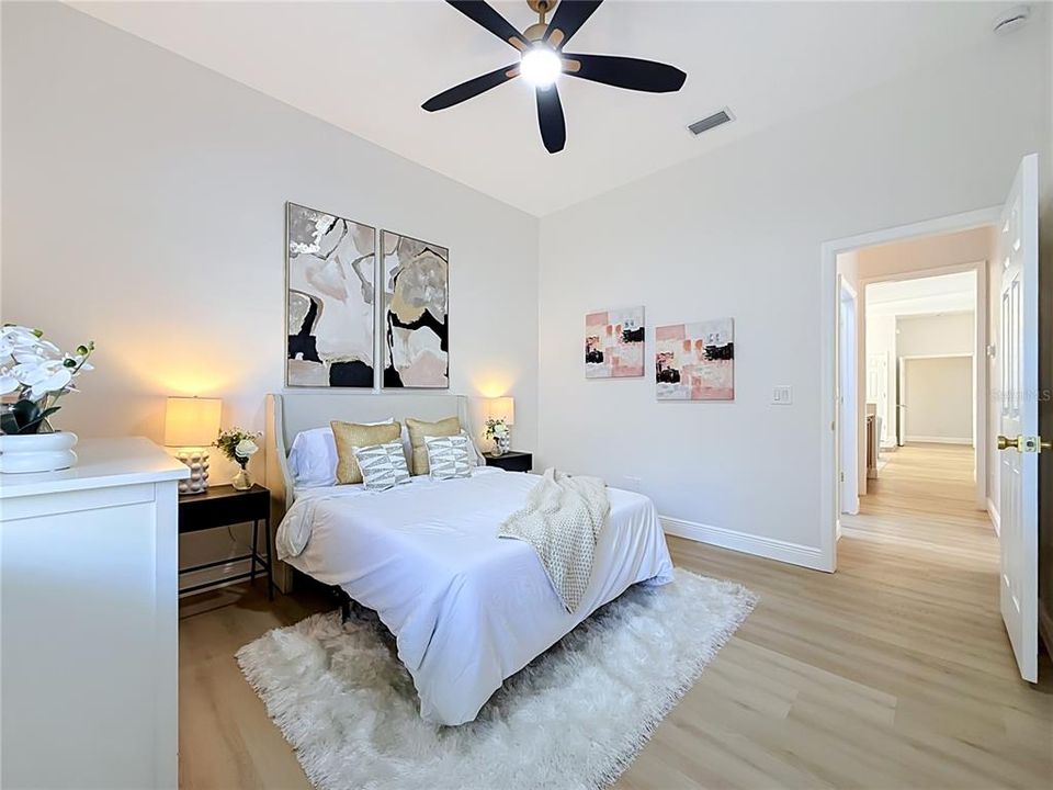 Activo con contrato: $849,000 (4 camas, 2 baños, 2312 Pies cuadrados)