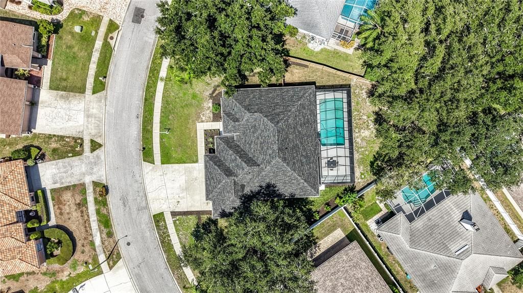 Activo con contrato: $849,000 (4 camas, 2 baños, 2312 Pies cuadrados)