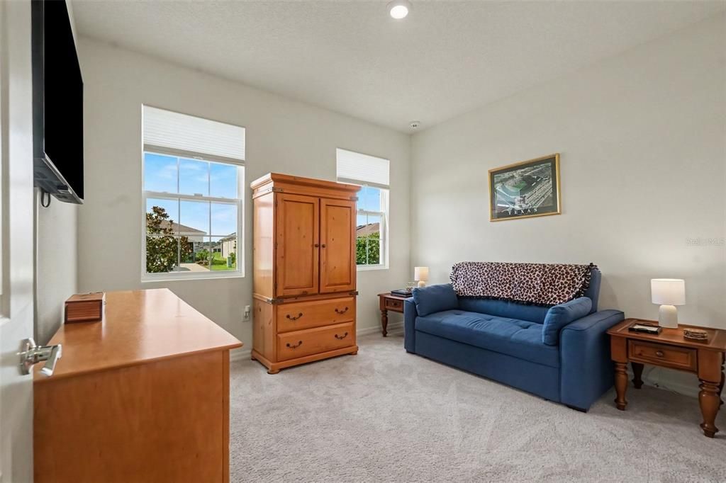 For Sale: $395,000 (4 beds, 2 baths, 2048 Square Feet)