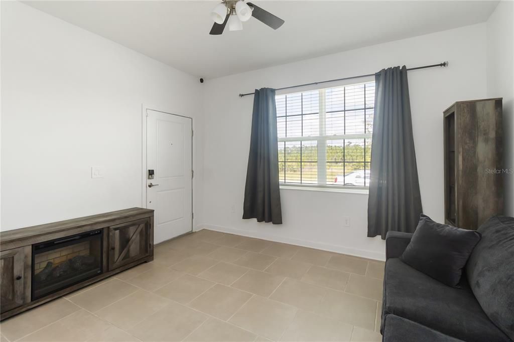 For Sale: $395,000 (4 beds, 3 baths, 2108 Square Feet)