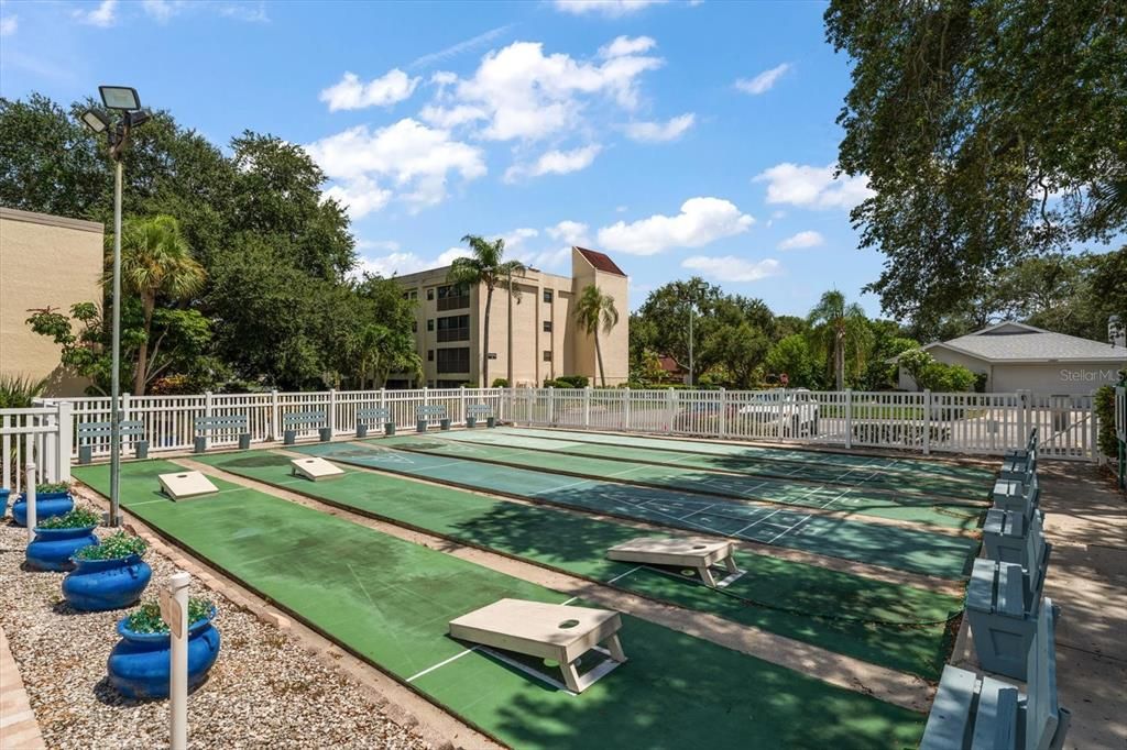For Sale: $104,900 (1 beds, 1 baths, 680 Square Feet)
