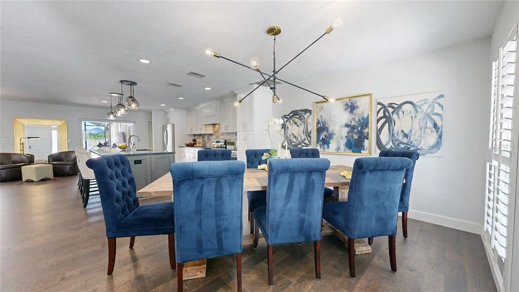 Active With Contract: $775,000 (5 beds, 2 baths, 3037 Square Feet)