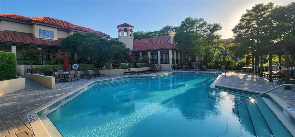 For Rent: $1,650 (1 beds, 1 baths, 721 Square Feet)
