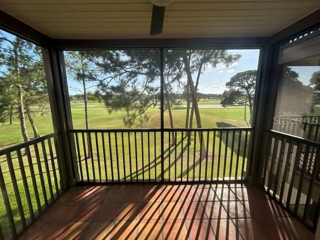 For Rent: $1,650 (1 beds, 1 baths, 721 Square Feet)