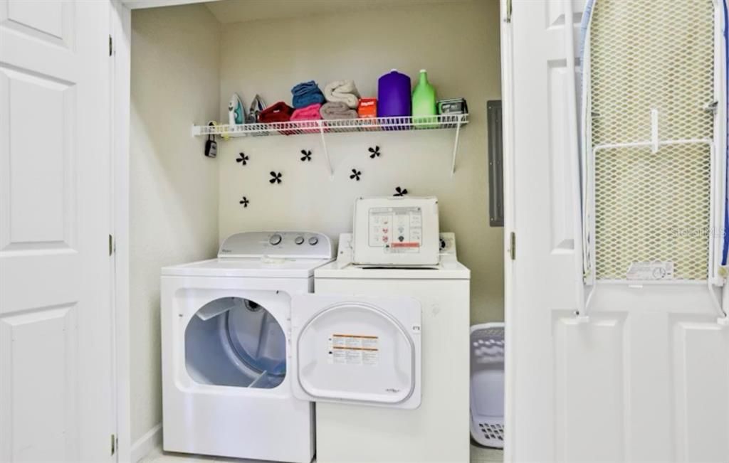 For Rent: $2,000 (4 beds, 3 baths, 1866 Square Feet)