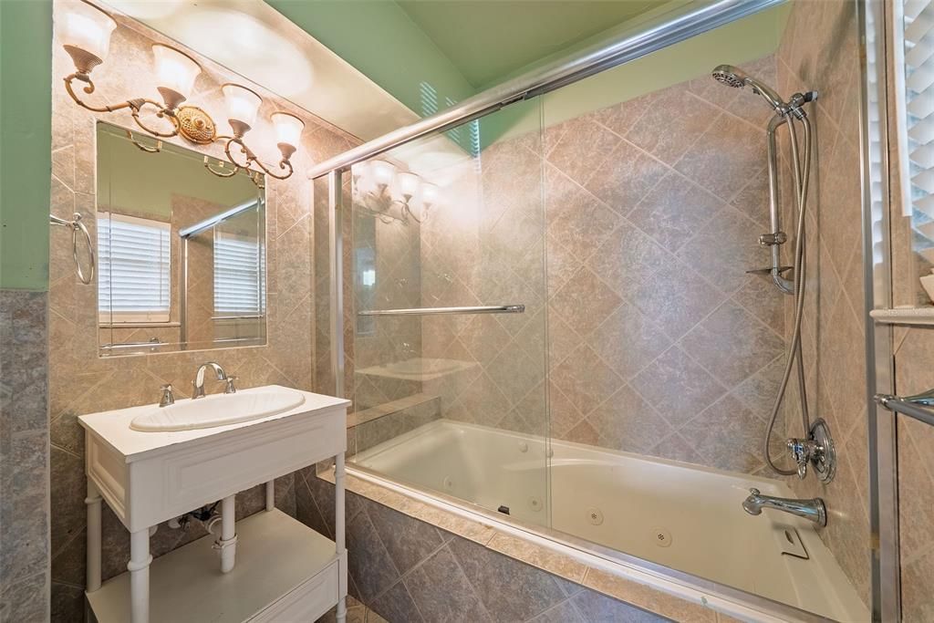 На продажу: $895,000 (0 спален, 0 ванн, 3547 Квадратных фут)
