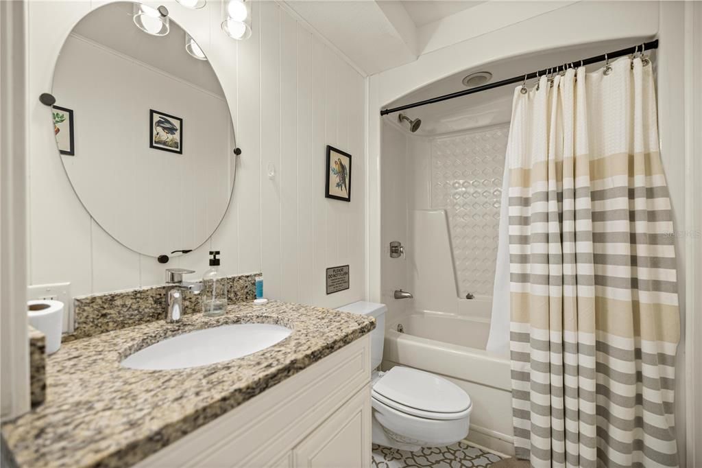 For Rent: $3,000 (4 beds, 2 baths, 2784 Square Feet)