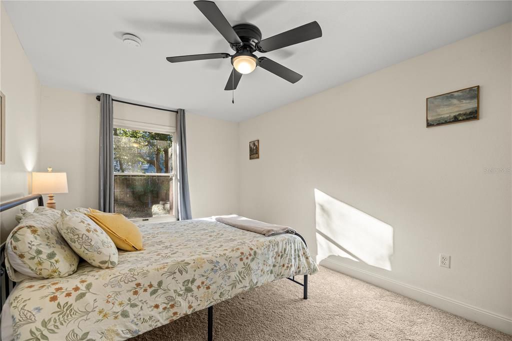 For Rent: $3,000 (4 beds, 2 baths, 2784 Square Feet)