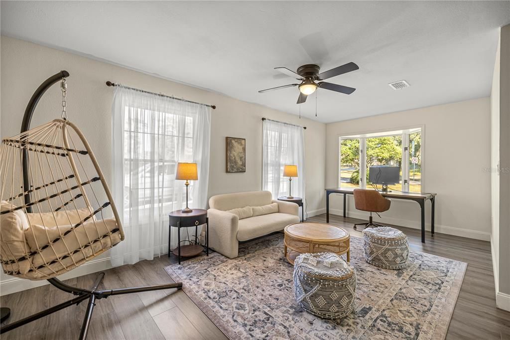 For Rent: $3,000 (4 beds, 2 baths, 2784 Square Feet)