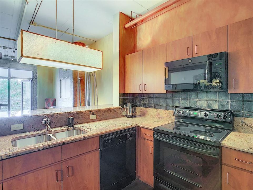For Rent: $5,000 (4 beds, 4 baths, 3339 Square Feet)
