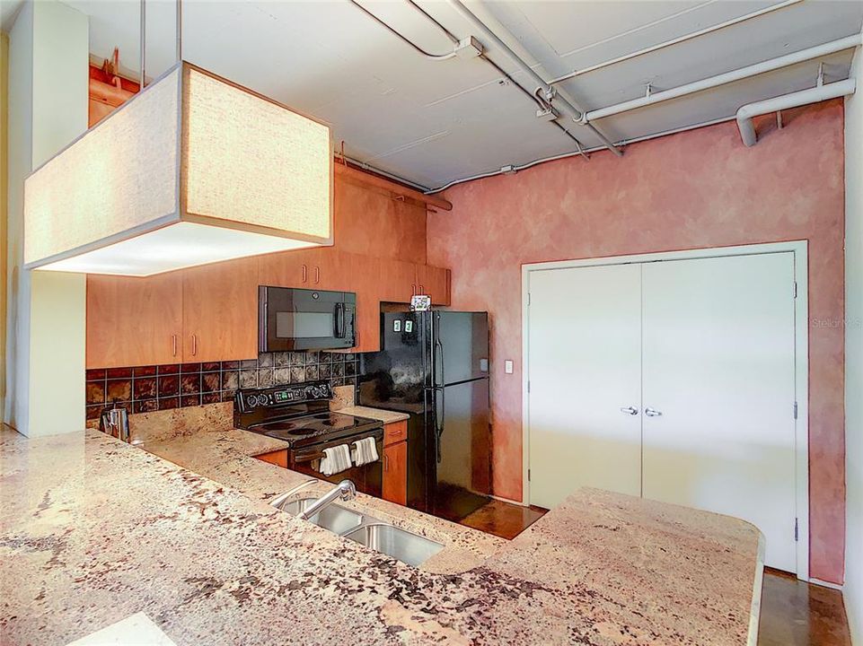 For Rent: $5,000 (4 beds, 4 baths, 3339 Square Feet)