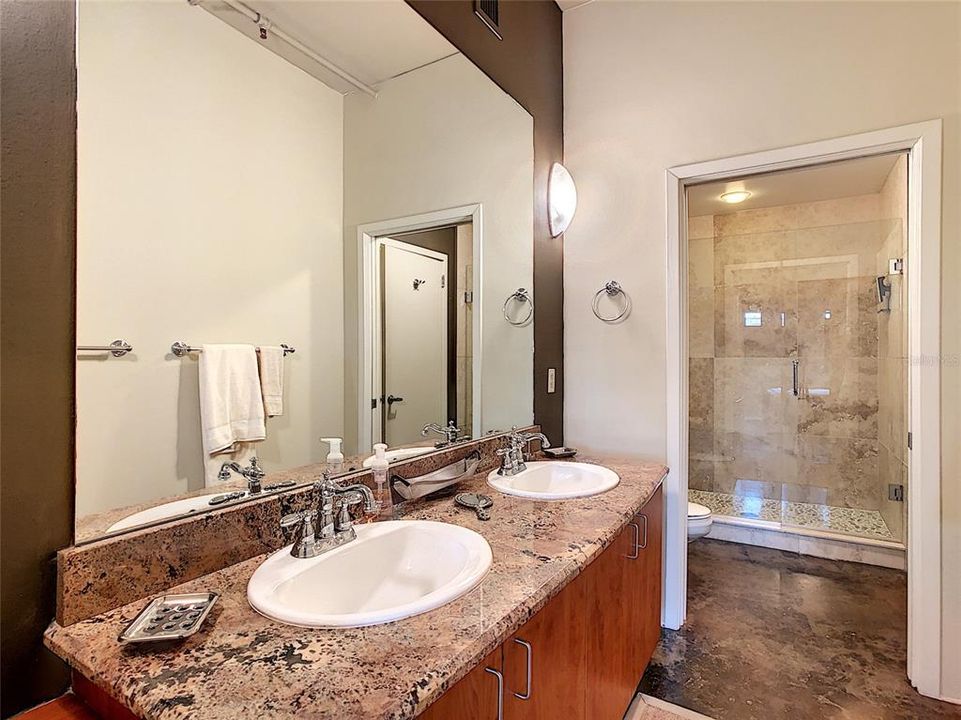 For Rent: $5,000 (4 beds, 4 baths, 3339 Square Feet)