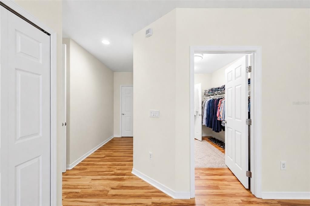 For Sale: $399,900 (3 beds, 2 baths, 2149 Square Feet)