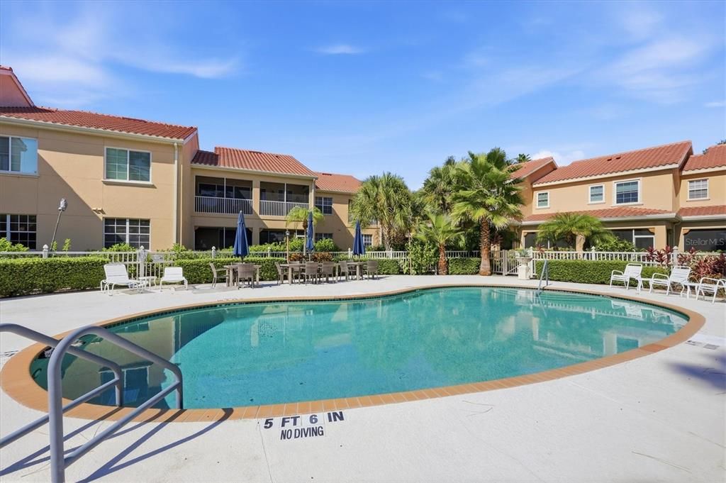 For Sale: $399,900 (3 beds, 2 baths, 2149 Square Feet)