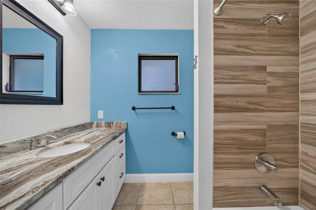 For Sale: $299,900 (3 beds, 2 baths, 1996 Square Feet)