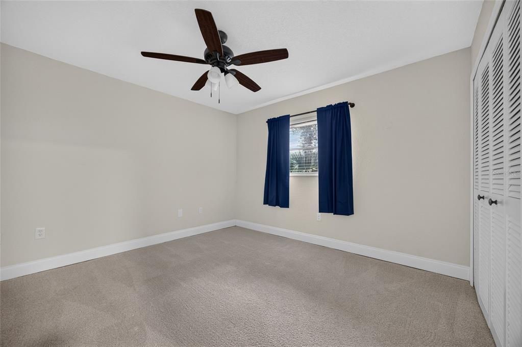 For Sale: $299,900 (3 beds, 2 baths, 1996 Square Feet)