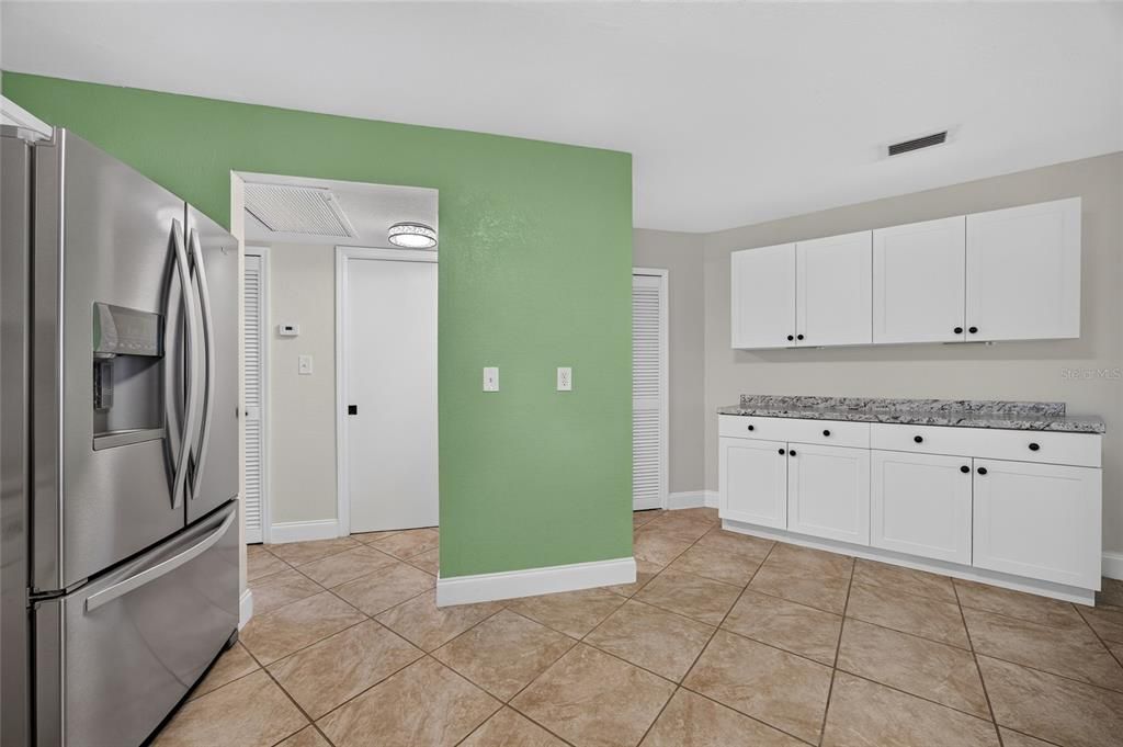 For Sale: $299,900 (3 beds, 2 baths, 1996 Square Feet)