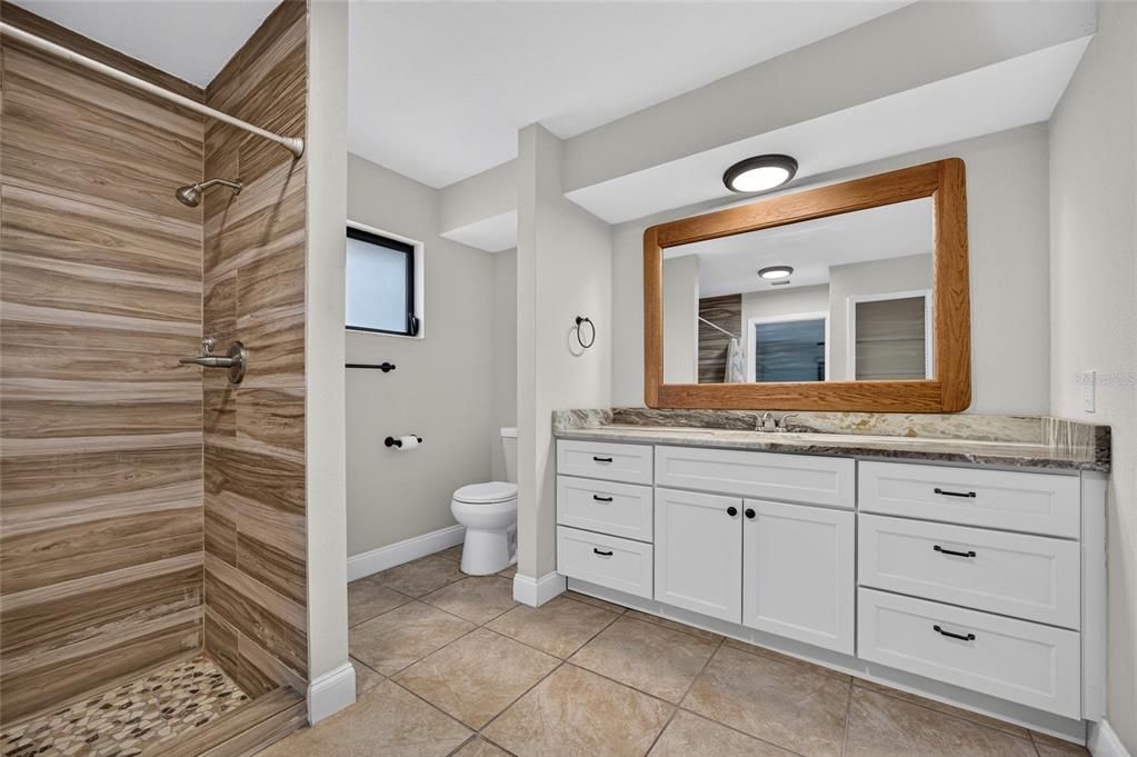 For Sale: $299,900 (3 beds, 2 baths, 1996 Square Feet)