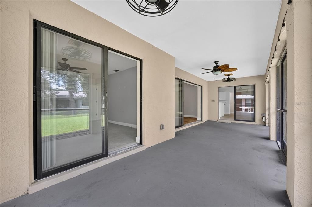 For Sale: $299,900 (3 beds, 2 baths, 1996 Square Feet)