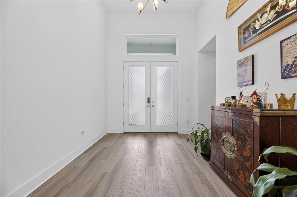 En Renta: $4,450 (4 camas, 3 baños, 2497 Pies cuadrados)