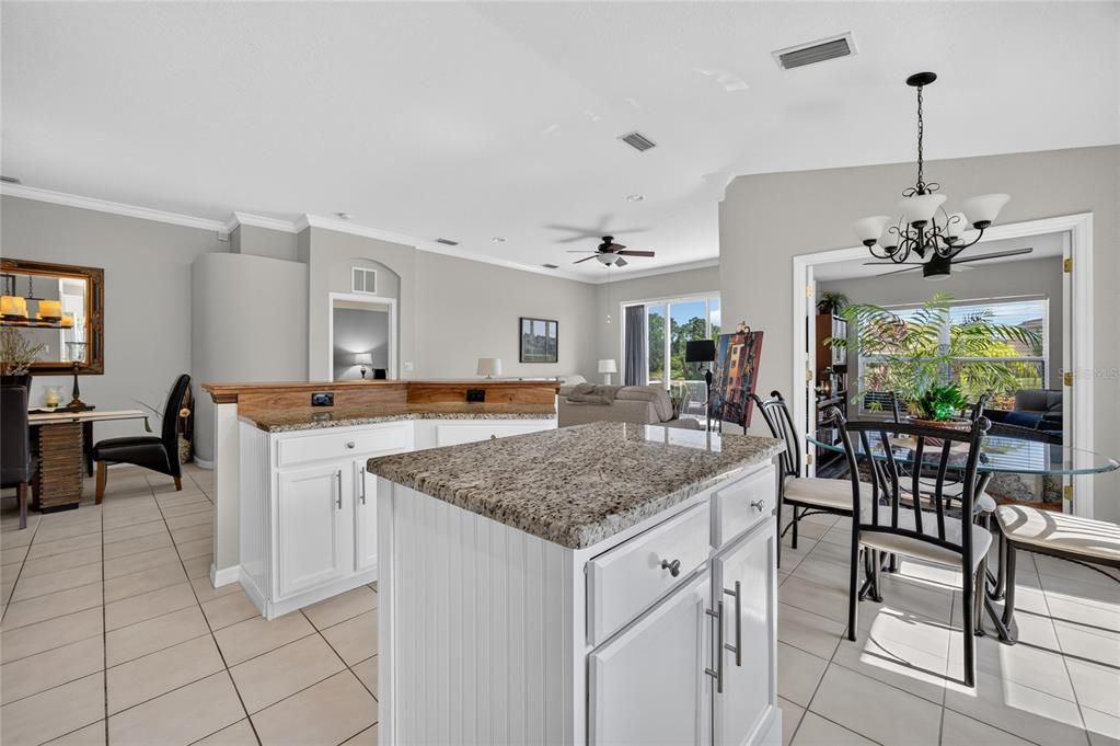 For Sale: $350,000 (3 beds, 2 baths, 1851 Square Feet)