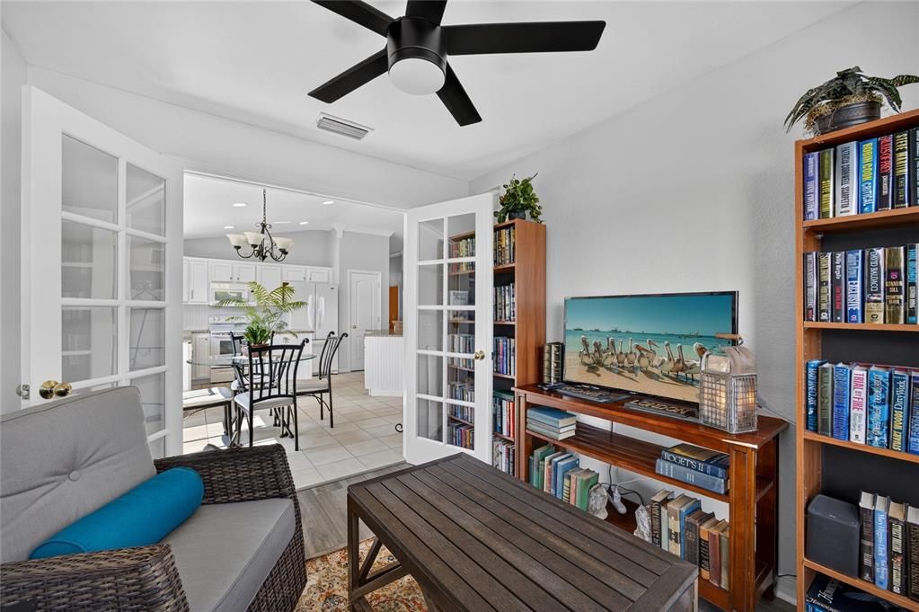 For Sale: $350,000 (3 beds, 2 baths, 1851 Square Feet)