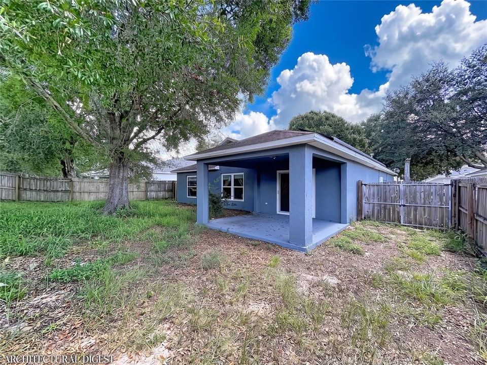 En Venta: $325,000 (3 camas, 2 baños, 1600 Pies cuadrados)