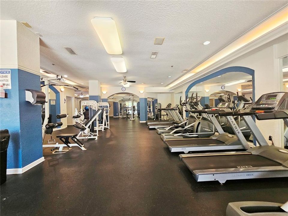 For Rent: $1,390 (1 beds, 1 baths, 842 Square Feet)