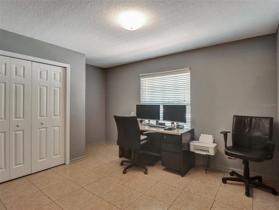 For Sale: $489,900 (3 beds, 2 baths, 1860 Square Feet)