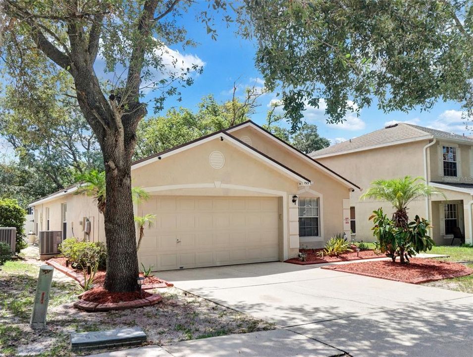 For Sale: $489,900 (3 beds, 2 baths, 1860 Square Feet)
