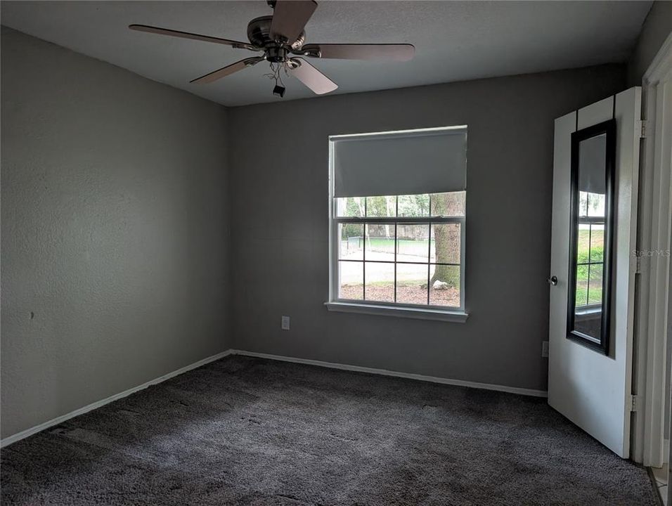 For Sale: $190,000 (2 beds, 2 baths, 1007 Square Feet)